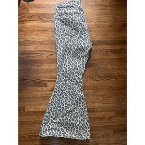 Judy Blue Leopard Print Super Flare Jeans
